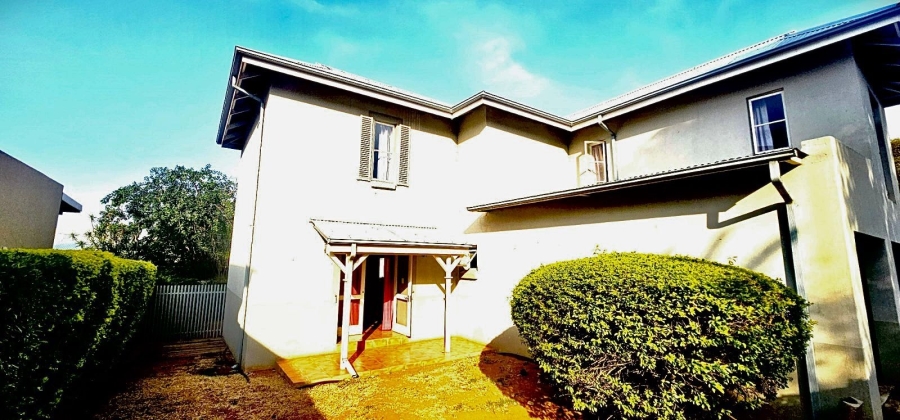 4 Bedroom Property for Sale in Waterval East North West